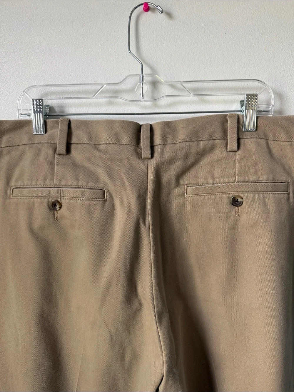 Eddie Bauer Men's Chino Pants in Khaki Tan 38-34